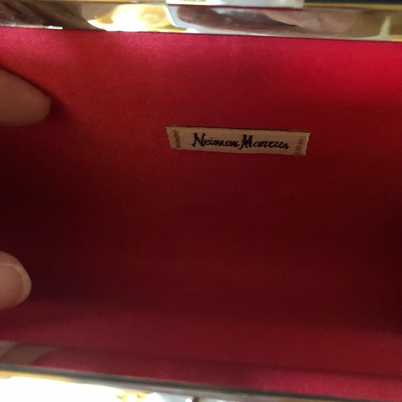 Neiman Marcus Pink & White Polka Dot Clutch with silver chain - Picture 4 of 4